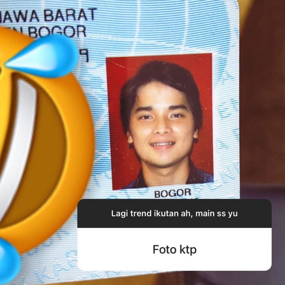 Unggah foto KTP, pose Alvin Faiz curi perhatian