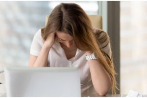 40 Kata-kata bijak mengendalikan pikiran, bikin nggak overthinking