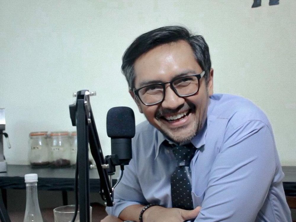 10 Catatan karier Prabu Revolusi, dari jurnalis hingga jubir menteri