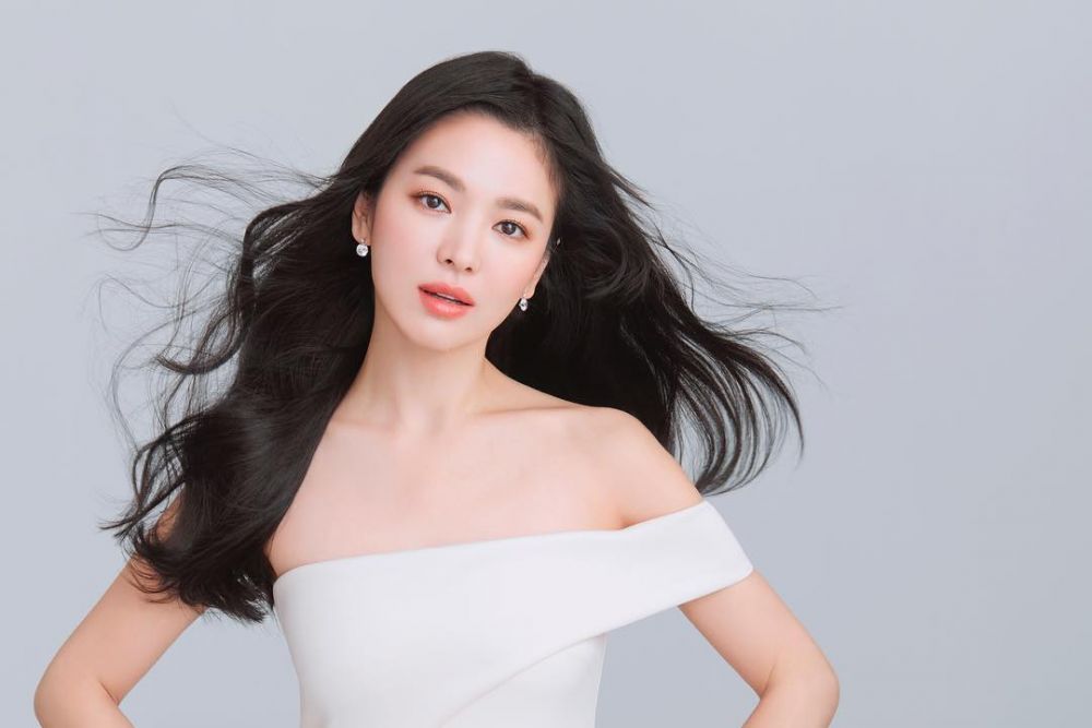15 Transformasi Song Hye-kyo dari kecil hingga jadi artis Korea