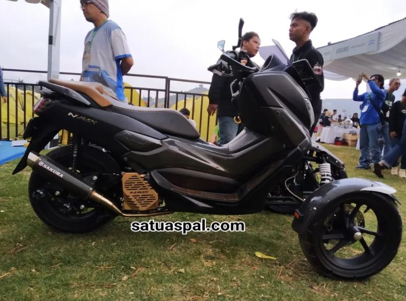 20 Modifikasi dua motor dijadikan satu ini bikin bikers tepuk jidat