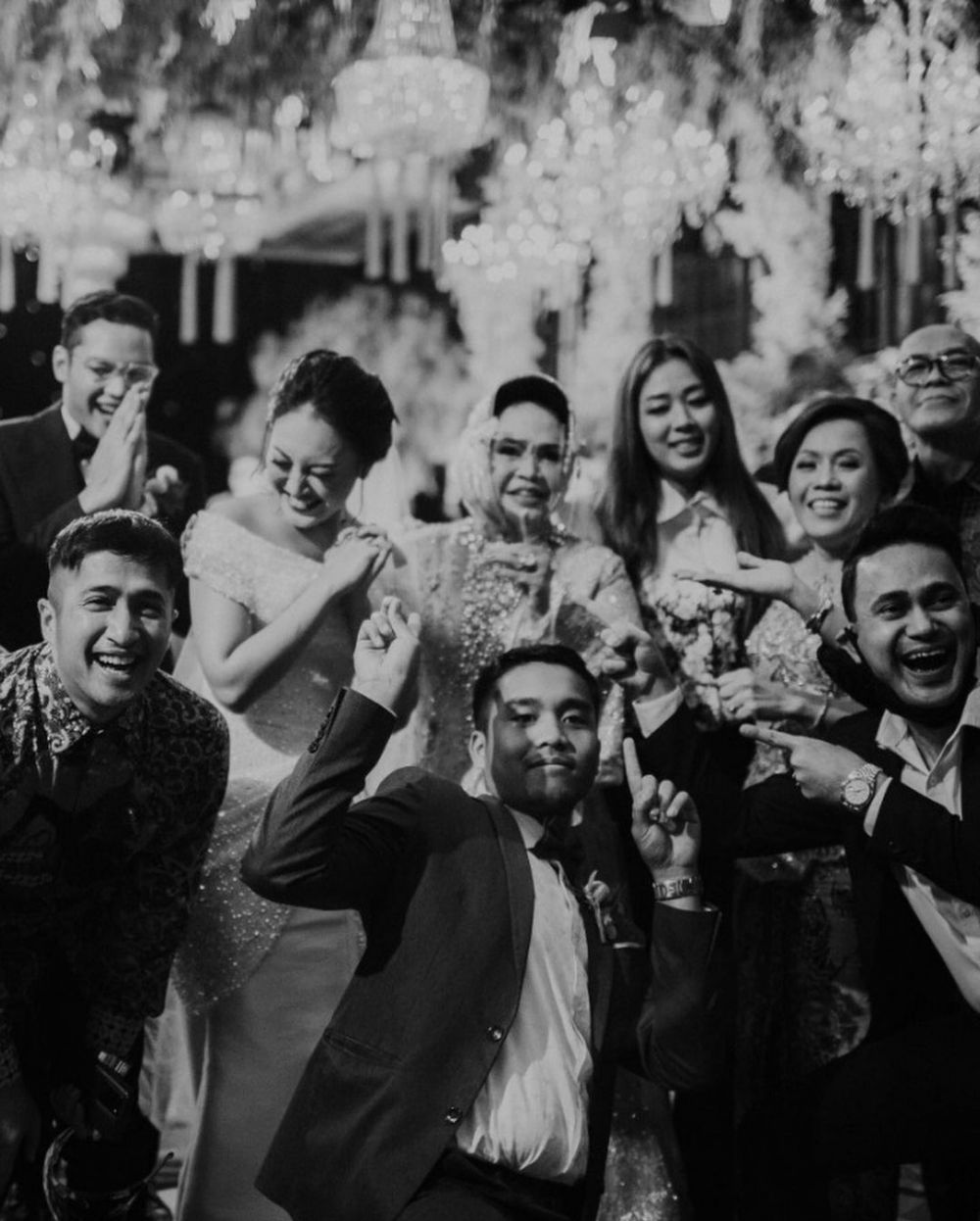 10 Momen pernikahan Afifah Yusuf anak Hetty Koes Endang, digelar mewah