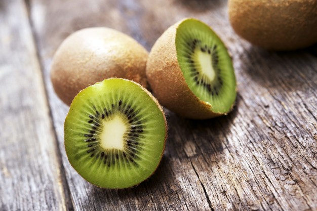 8 Manfaat buah kiwi untuk kesehatan, atasi insomnia sampai asma