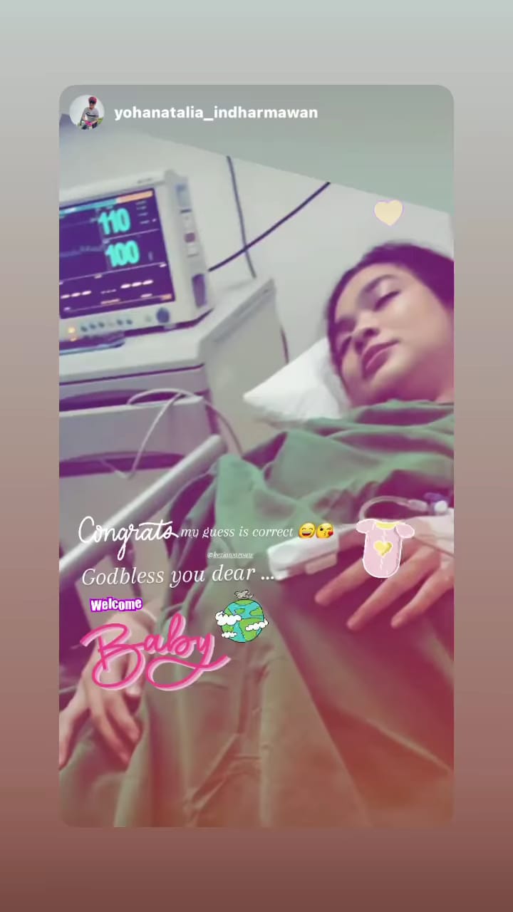 6 Momen Kezia Warouw melahirkan putri pertama, penuh haru