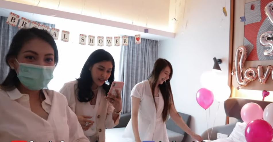10 Momen bridal shower Steffy, dapat kejutan dari personel Cherrybelle