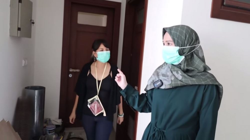 Hampir selesai renovasi, ini 10 potret rumah baru Cut Meyriska