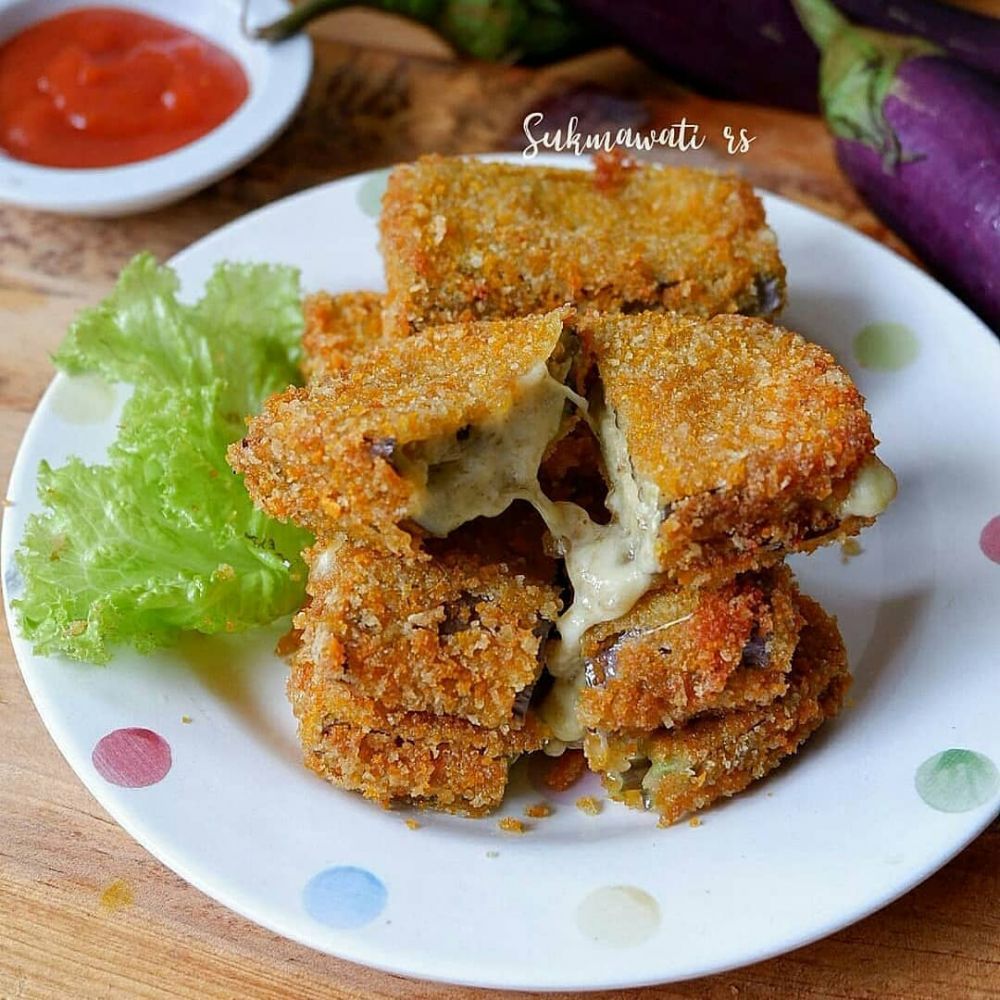 7 Resep camilan dari terong ala rumahan, enak dan sederhana