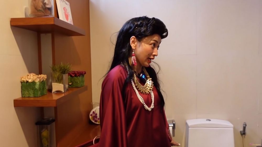 8 Potret rumah Ari Wibowo, kamar mandinya jadi sorotan