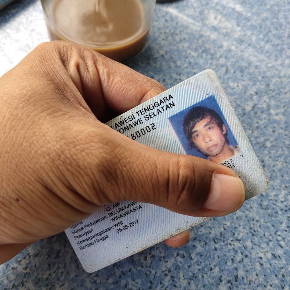 Mimi Peri unggah foto KTP, penampilan lawasnya curi perhatian