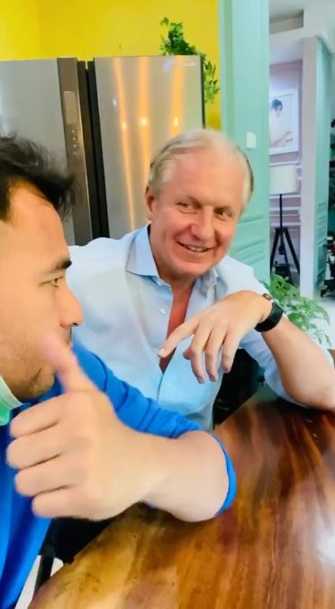 8 Momen kocak Raffi Ahmad ngomong pakai bahasa Inggris, jadi sorotan