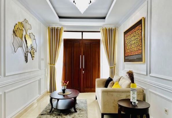 11 Potret rumah komedian Abdel, ada studio serbaguna