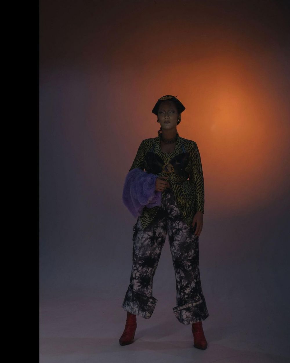 10 Potret Tara Basro kenakan kebaya, penampilannya unik dan memesona