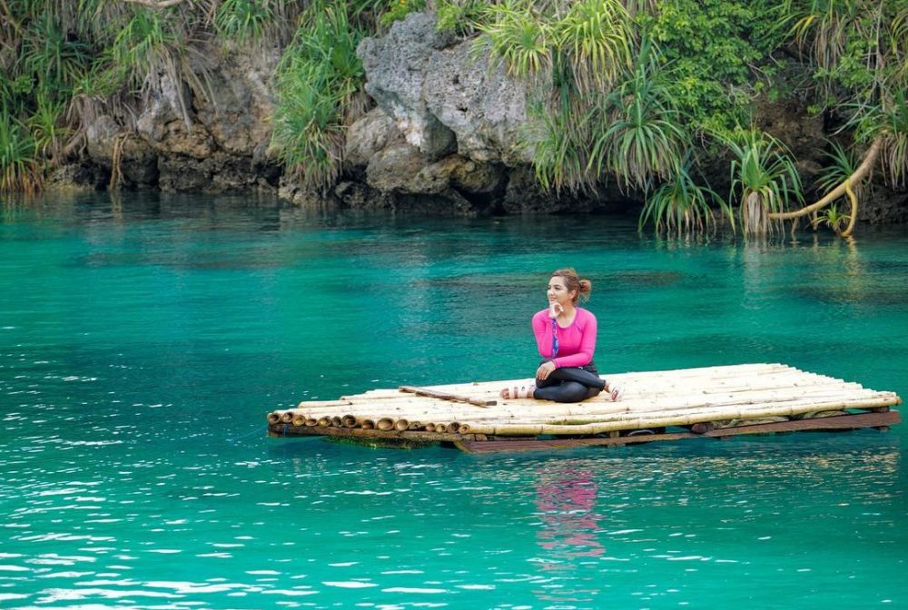 10 Potret Ashanty saat jelajah alam, saat di Sumba curi perhatian