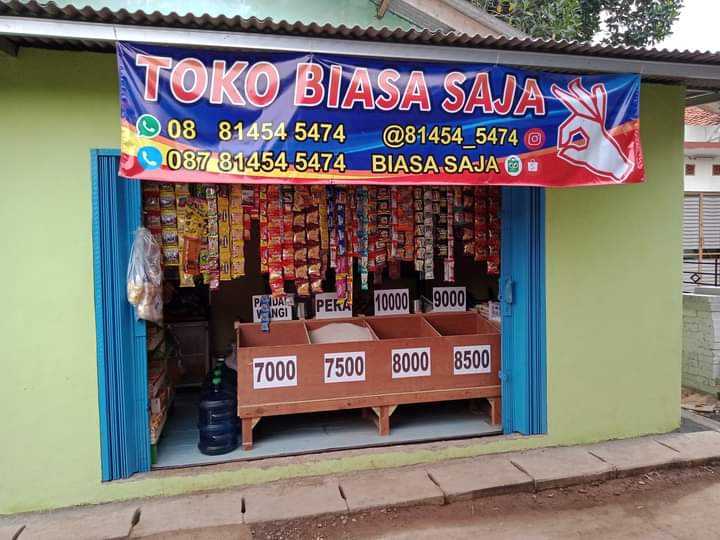 10 Potret lucu nama toko kelontong ini bikin pembeli mikir keras