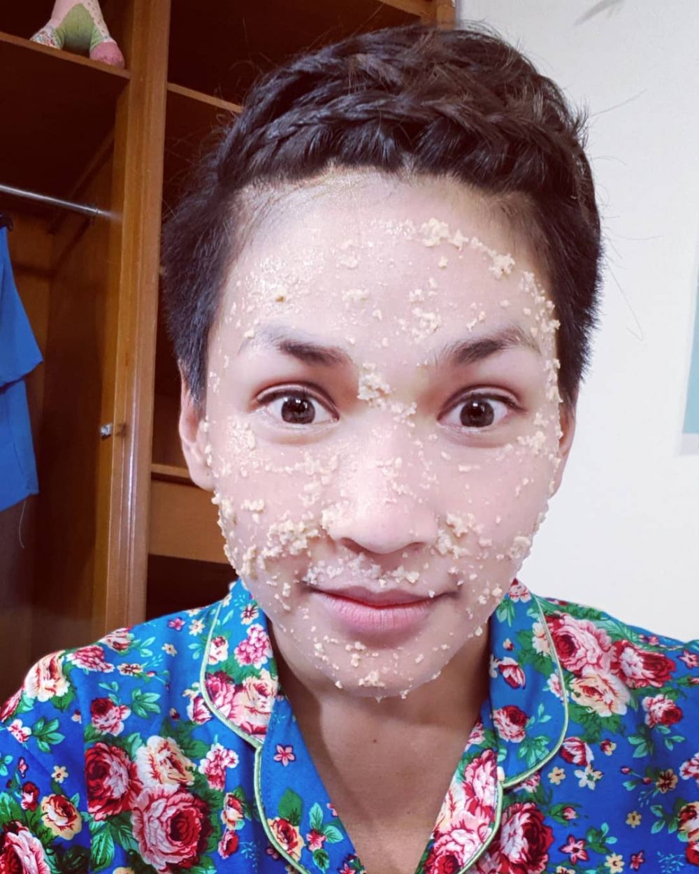 Pesona 10 Miss Indonesia tanpa makeup, cantiknya tak luntur