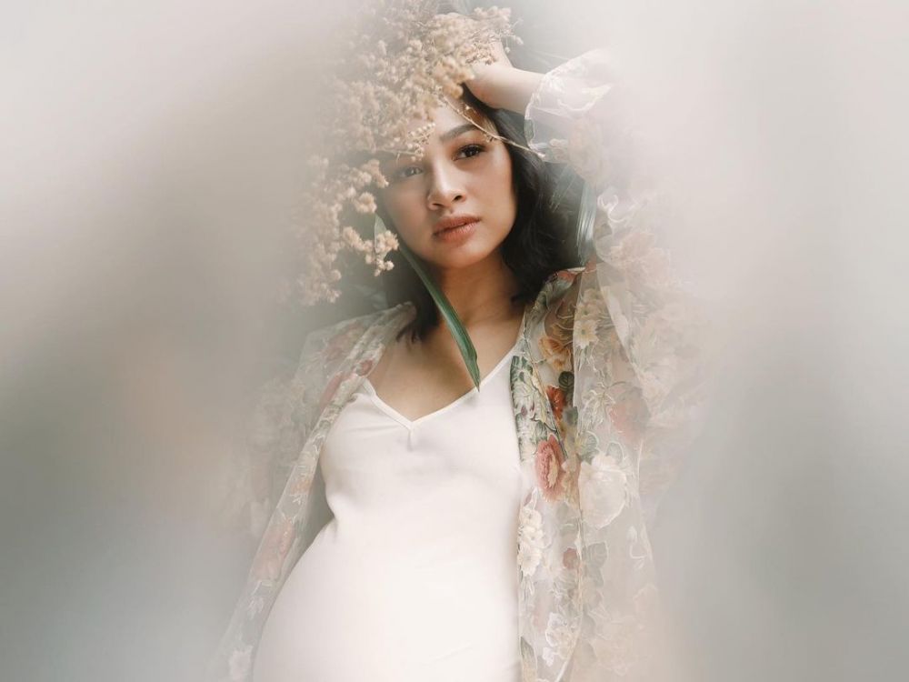 10 Gaya pemotretan Andien Aisyah dengan berbagai tema, cantik maksimal