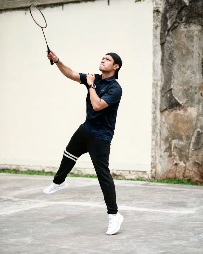 10 Potret Dude Harlino yang makin memesona dalam usia 40 tahun