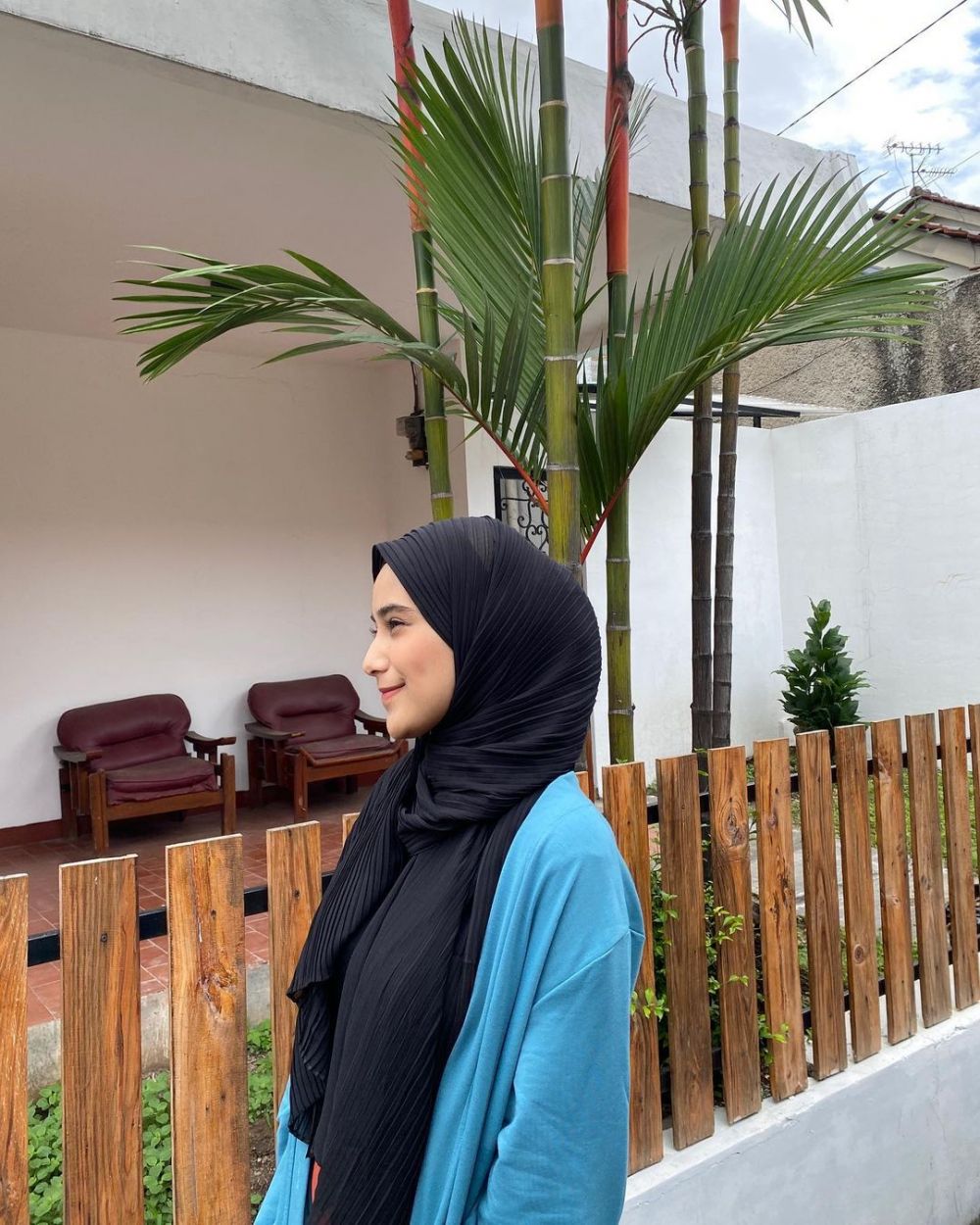 Perut kian membesar, ini 7 potret Nadya Mustika pamer baby bump