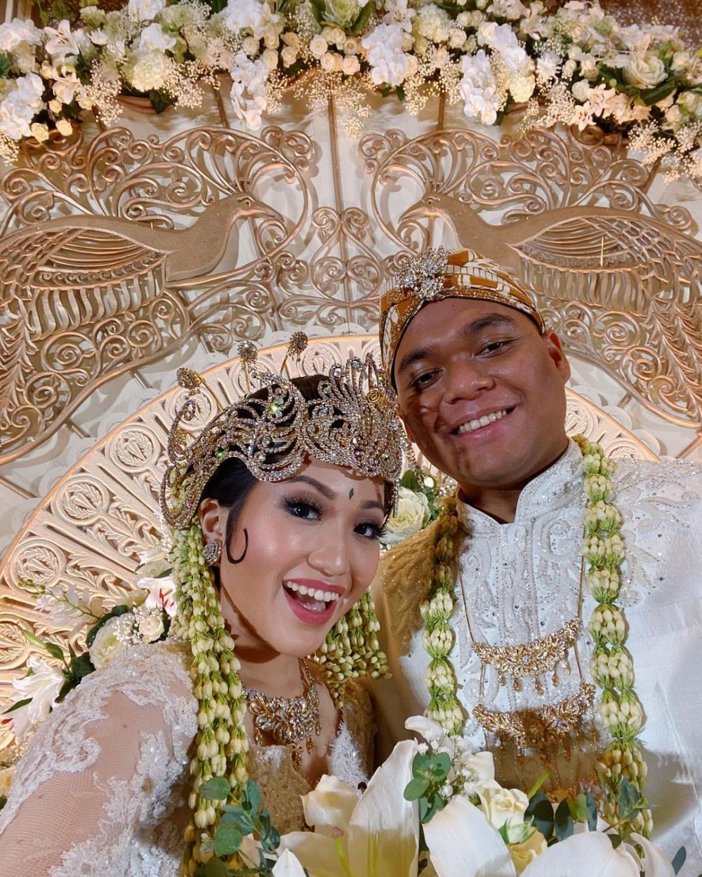 10 Momen pernikahan Audrey anak Mario Teguh, penuh khidmat