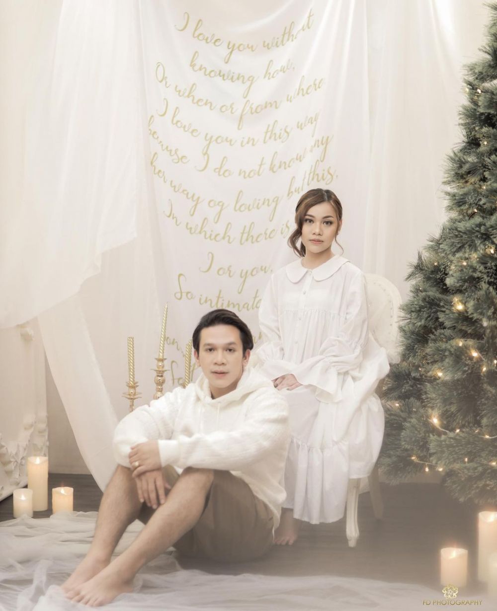 10 Pemotretan Jordi Onsu dan Frislly Herlind, romantis abis