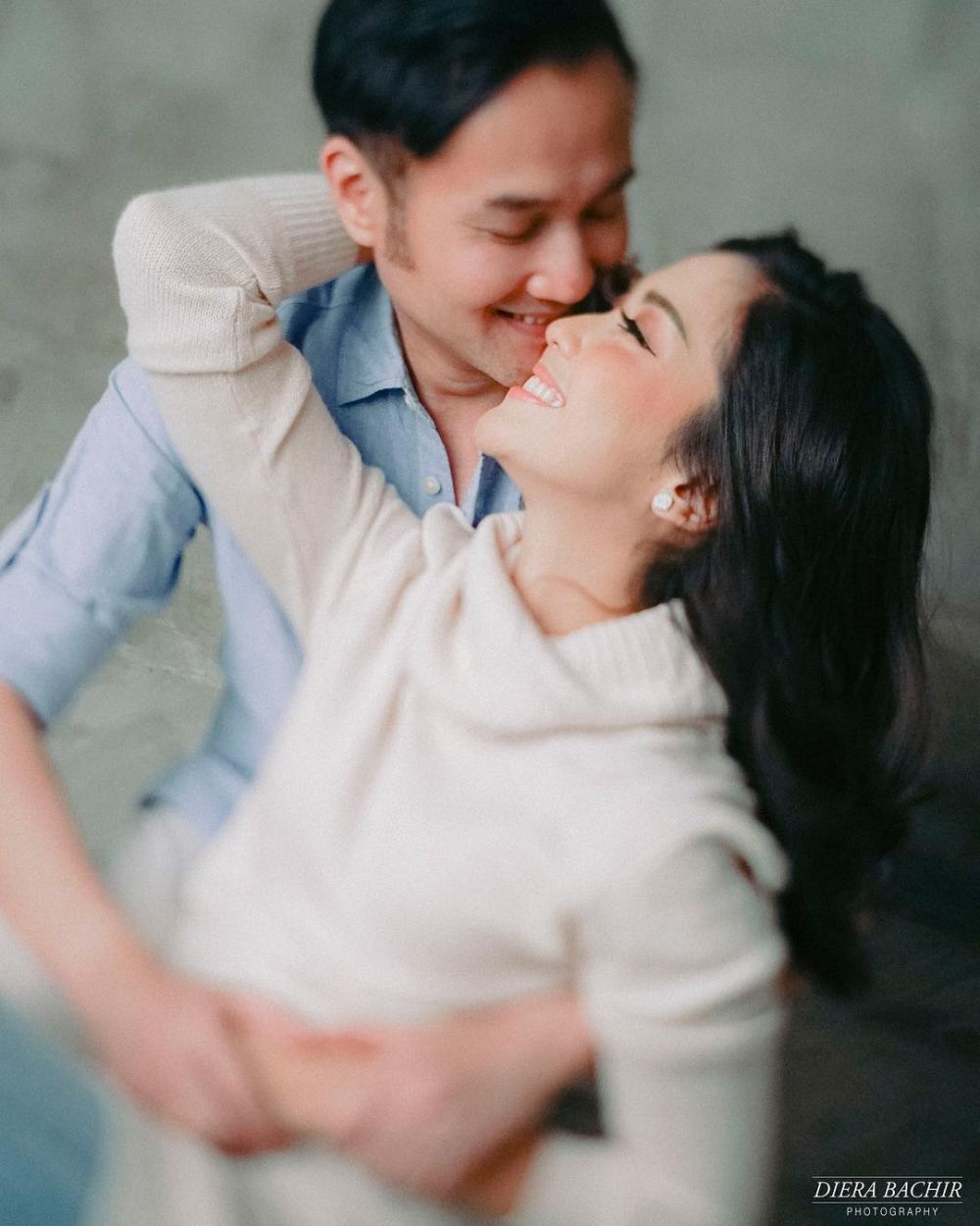 Potret 7 pemain sinetron Cincin bareng pasangan, romantis abis