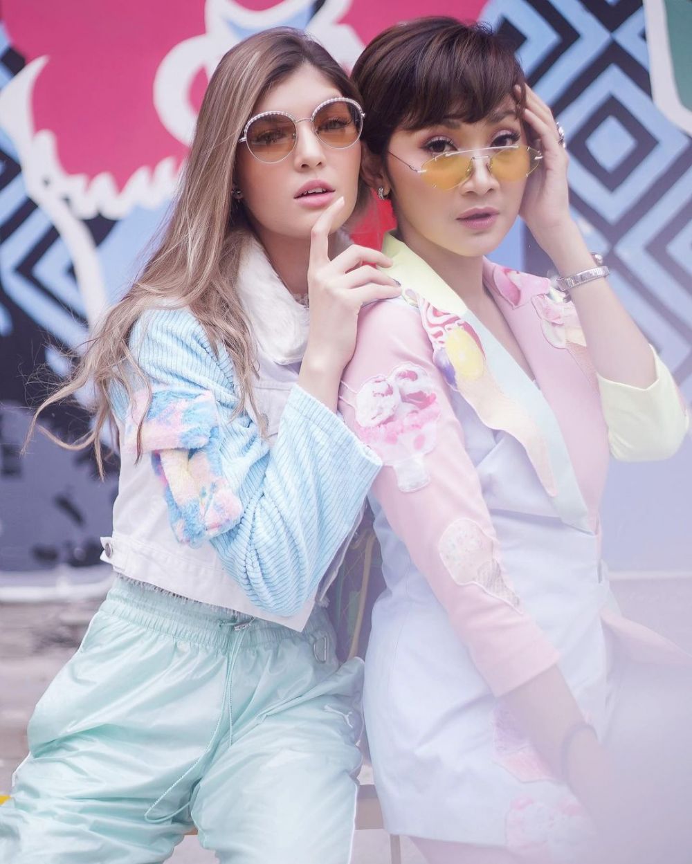 8 Potret persahabatan Mikaila Patritz dan Windy Wulandari