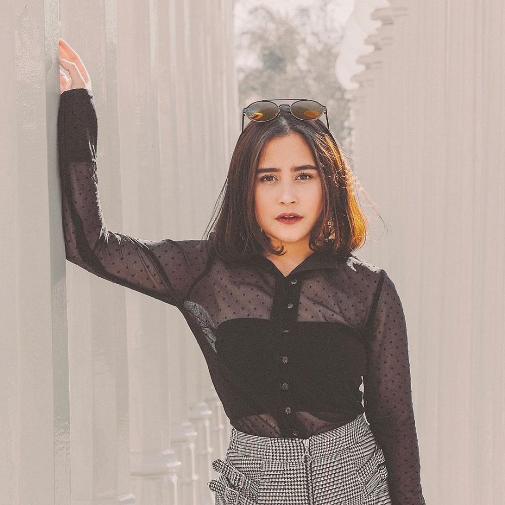 10 Gaya pemotretan Prilly Latuconsina dalam berbagai tema, glamor abis