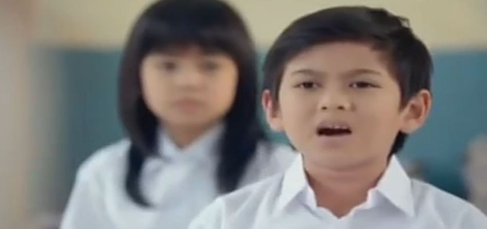 8 Potret lawas Rey Bong saat bintangi iklan, manglingi