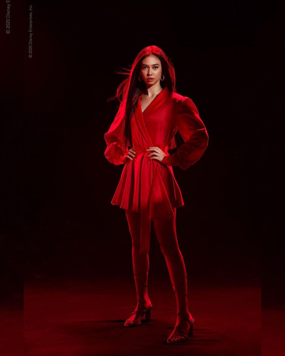 10 Gaya pemotretan Yuki Kato dengan berbagai tema, memesona abis