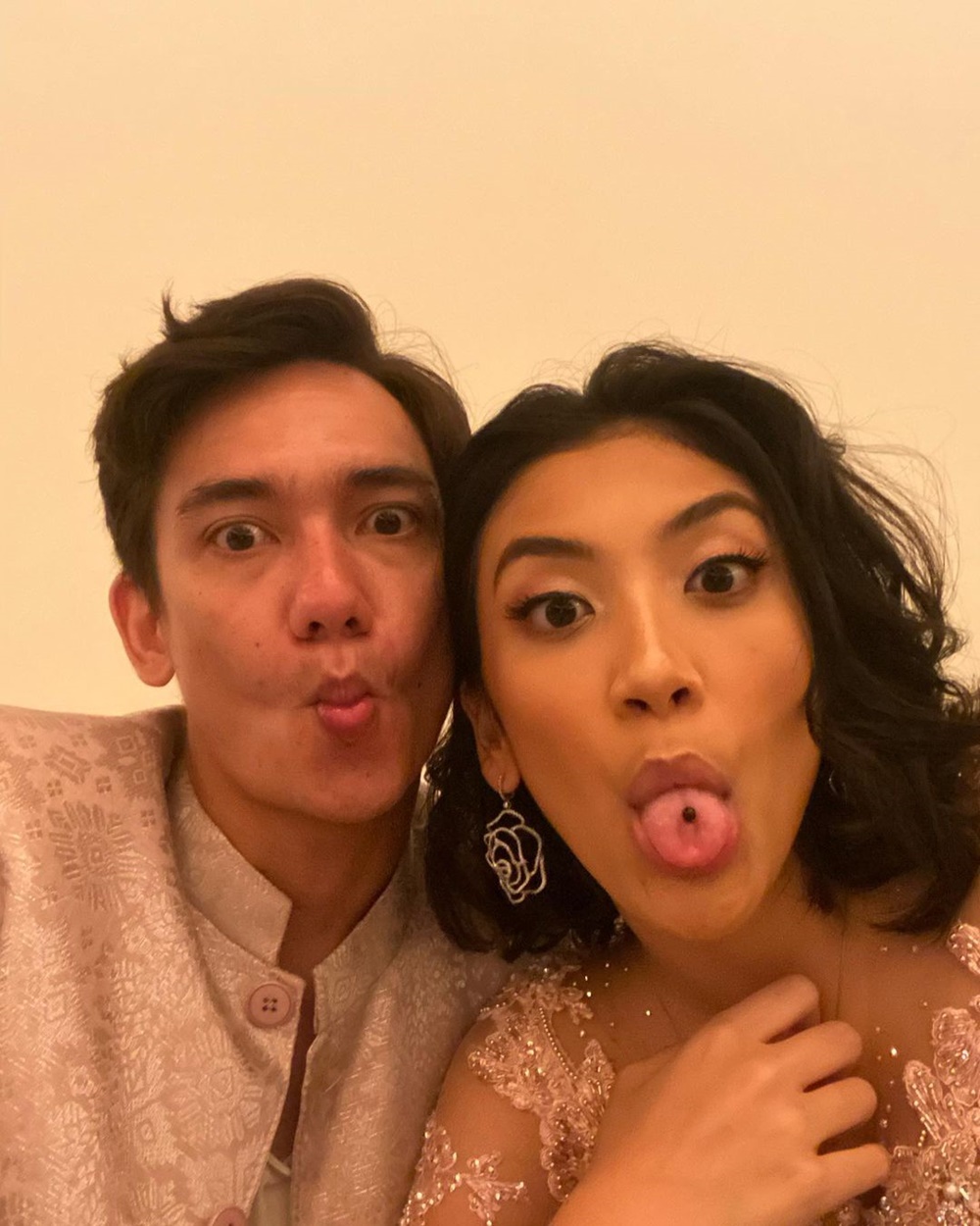 5 Fakta Canti Tachril, calon istri Adipati Dolken yang curi perhatian