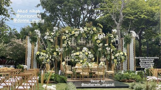 10 Momen akad nikah Yura Yunita dan Donne Maula, mengusung adat Sunda