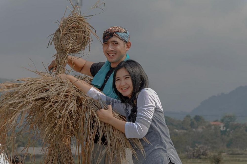 10 Momen Arya Saloka dengan kekasih di sinetron, bikin baper
