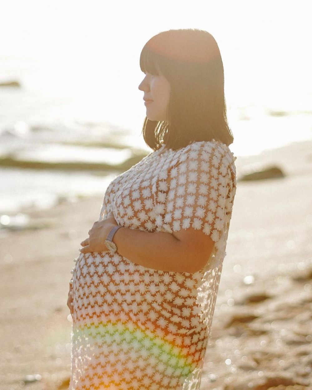 Hamil anak ke-2, ini 8 potret maternity istri Marcus Fernaldi Gideon