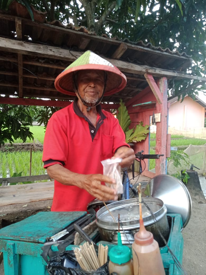 Rahasia bugar para lansia di pedesaan kala pandemi, inspiratif banget