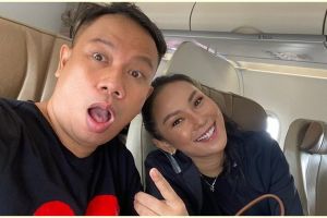 Penampilan Kalina Oktarani berhijab di foto prewedding ini tuai pujian