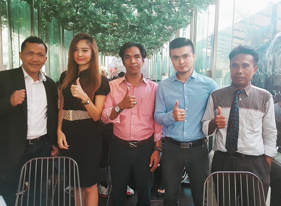 Potret lawas 6 seleb yang kini jadi pengacara, pesonanya tak luntur