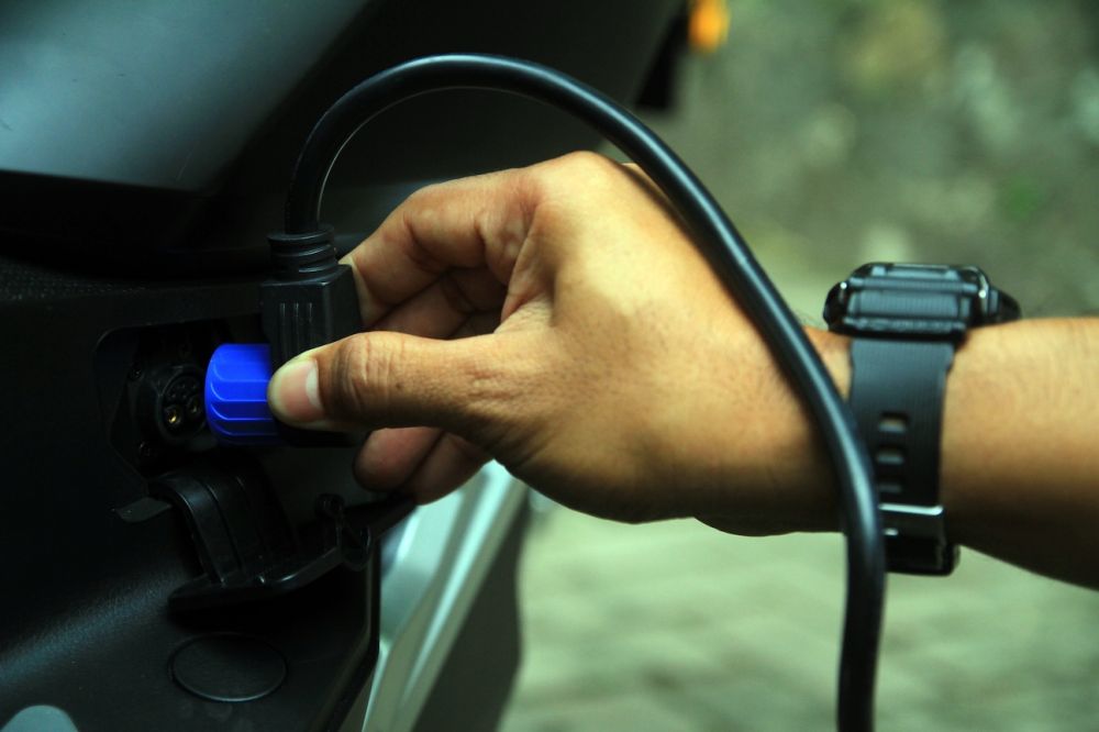 9 Fakta motor listrik United yang cocok untuk milenial urban, stylish