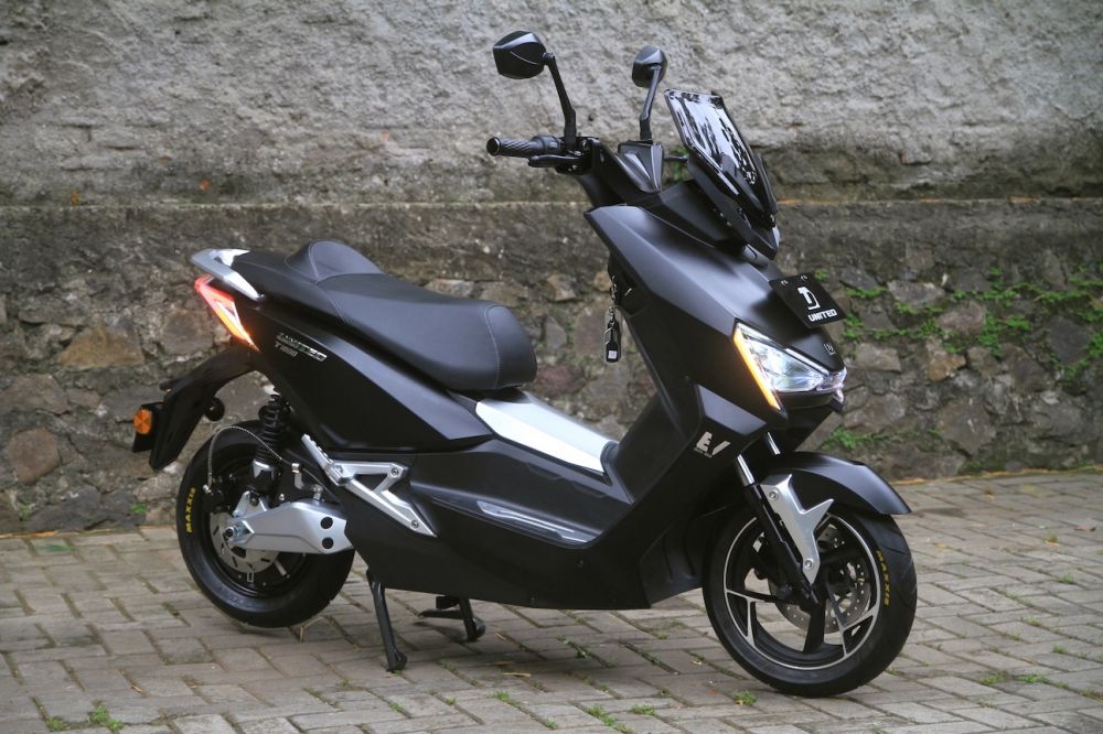 9 Fakta motor listrik United yang cocok untuk milenial urban, stylish
