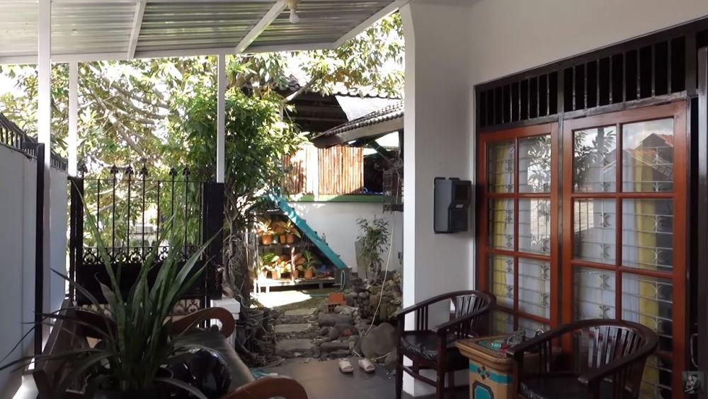 10 Potret rumah orangtua Paula Verhoeven di Semarang, suasananya asri