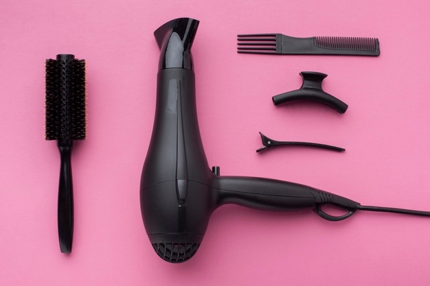 5 Hal yang harus diperhatikan sebelum membeli hair dryer