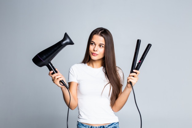 5 Hal yang harus diperhatikan sebelum membeli hair dryer