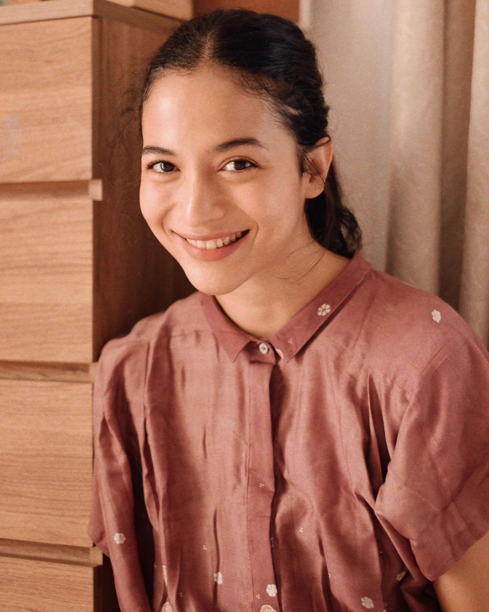 Diangkat ke layar lebar, ini 8 pemain film Losmen Bu Broto