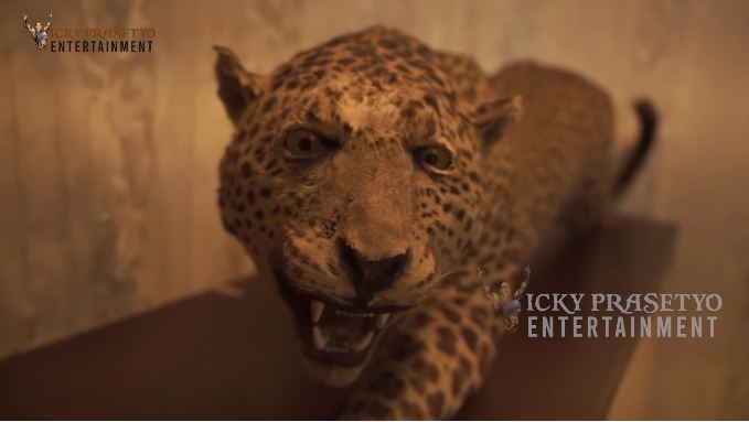 7 Penampakan rumah masa kecil Vicky Prasetyo, sederhana