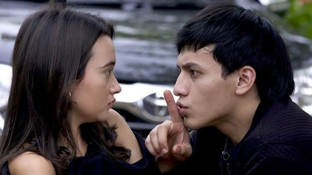 10 Potret mesra Jefri Nichol dan Megan Domani berpasangan di miniseri