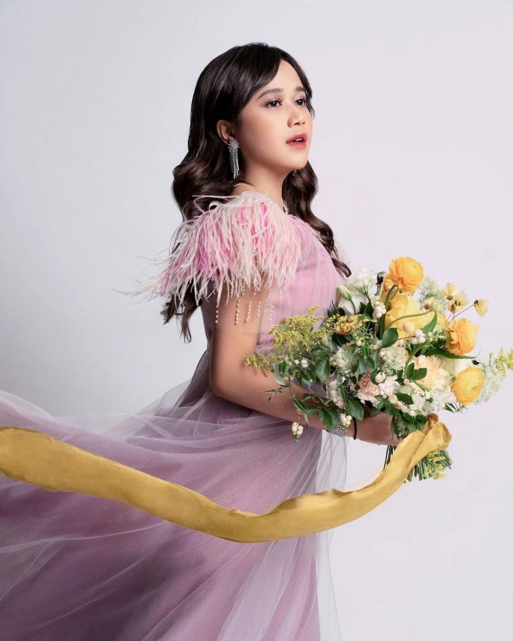 4 Kisah masa remaja Brisia Jodie yang jarang terungkap, pernah gundul