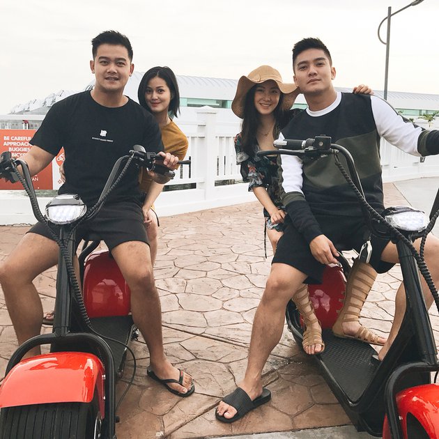 10 Momen seleb lakukan double date, Ayu Ting Ting bareng adiknya