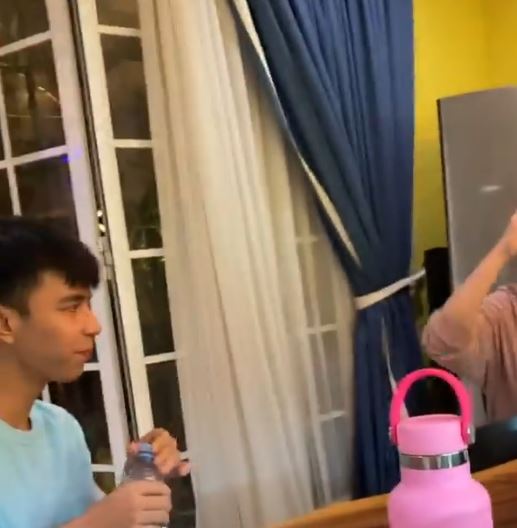 10 Momen kocak Dimas Ahmad tak kenali Mama Rieta ibunda Nagita Slavina