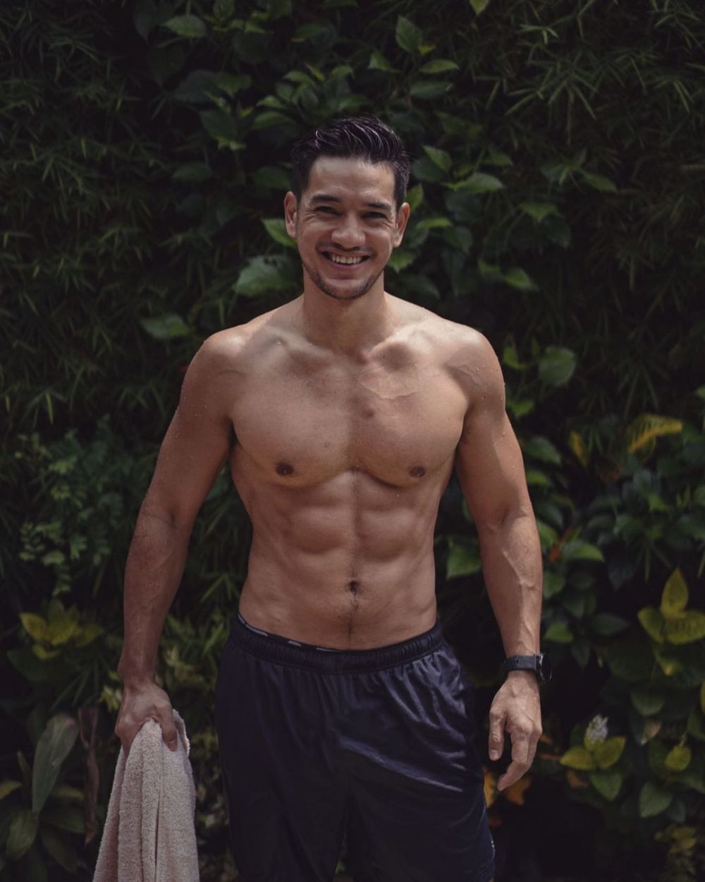 10 Potret Andrew White yang makin gagah dalam usia 35 tahun