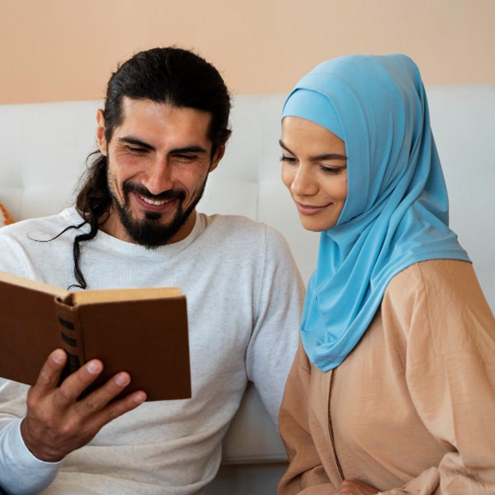 125 Kata-kata bijak Islami tentang suami-istri, bikin hubungan makin romantis