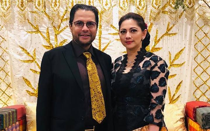 Langganan jadi ibu di sinetron, ini momen 7 seleb dan pasangan asli